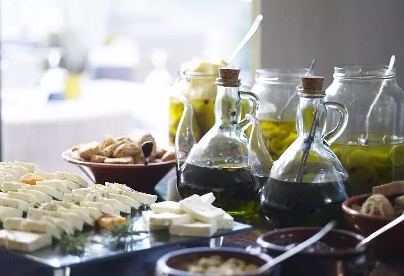 Отель Kriti Beach