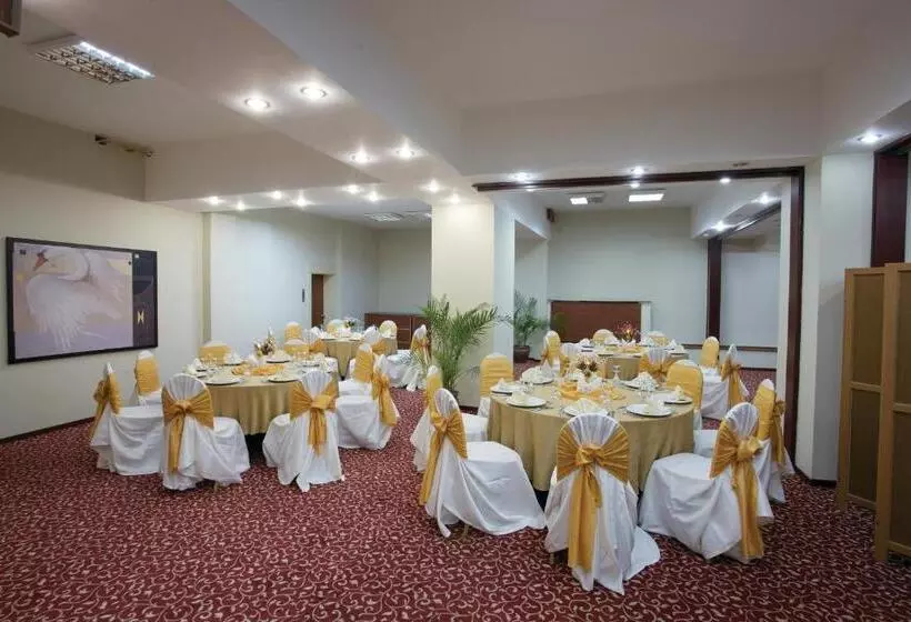 Lion City Hotel Kizilay