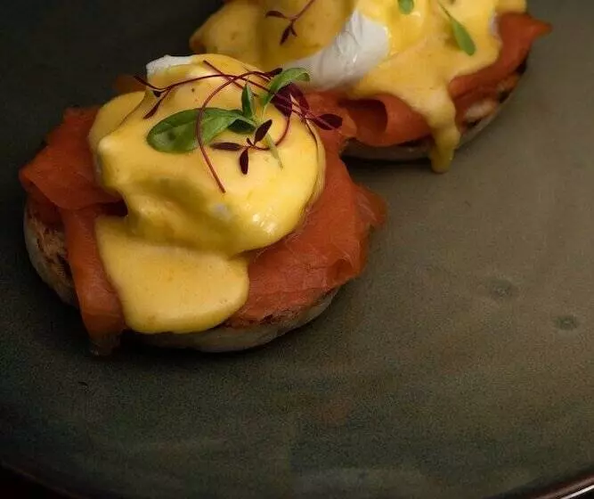 בית מלון כפרי Monwana