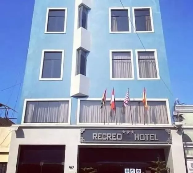 هتل Recreo
