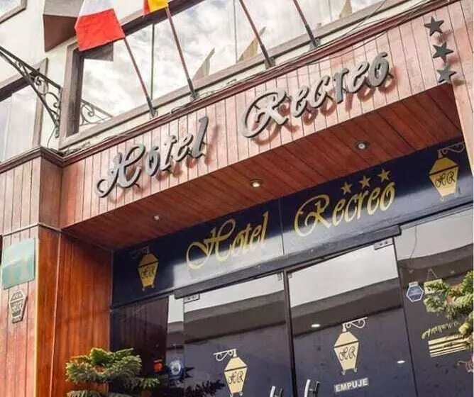 هتل Recreo