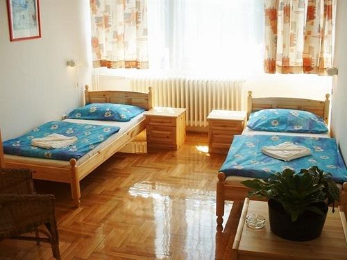 ホテル Rila Budapest