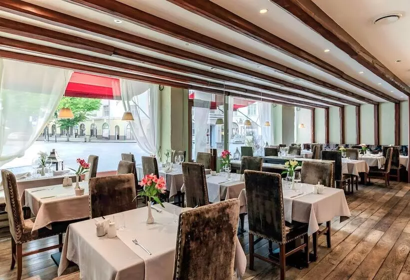 هتل Rixwell Collection Savoy Boutique