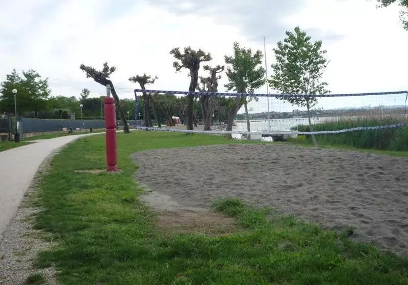 هتل The Garda Village