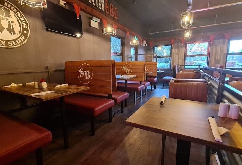 酒店 Travelodge Dublin Airport North  Swords