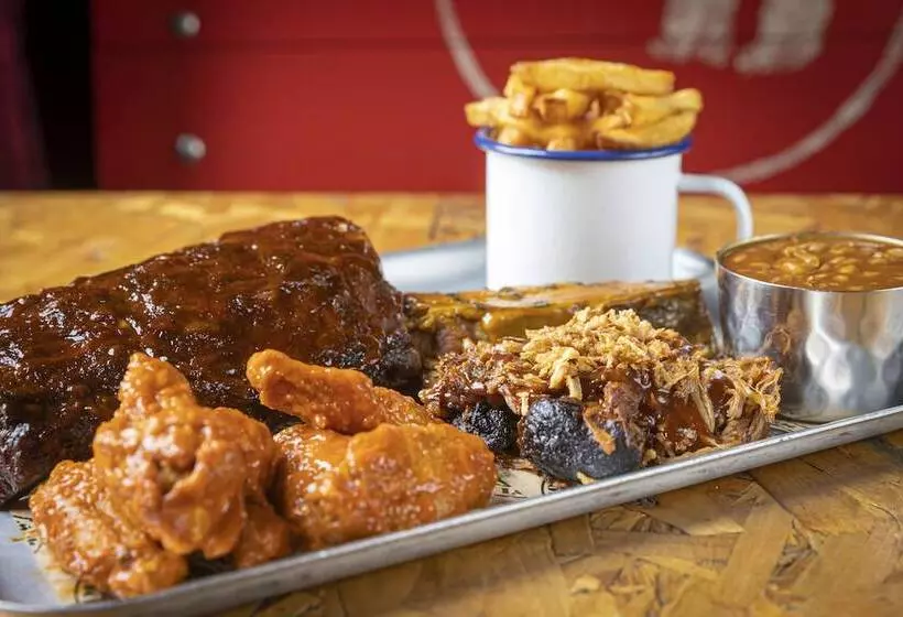 فندق Travelodge Dublin Airport North  Swords