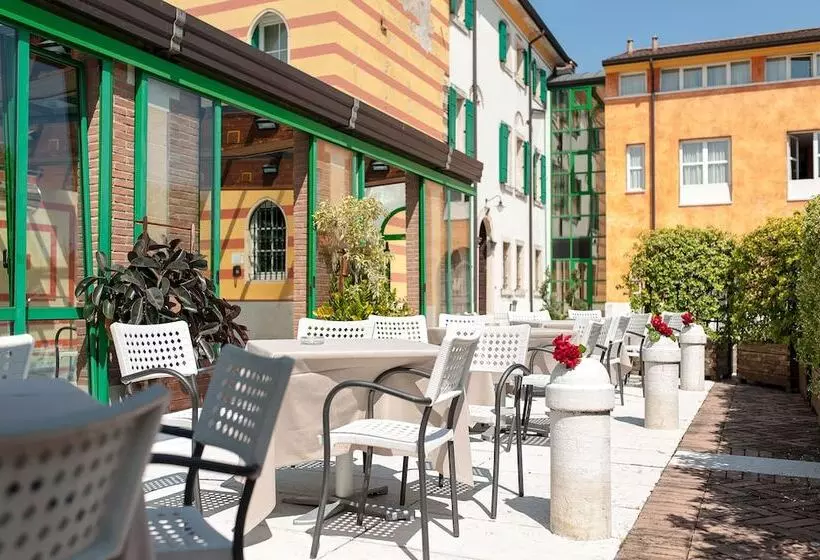 酒店 Villa Malaspina