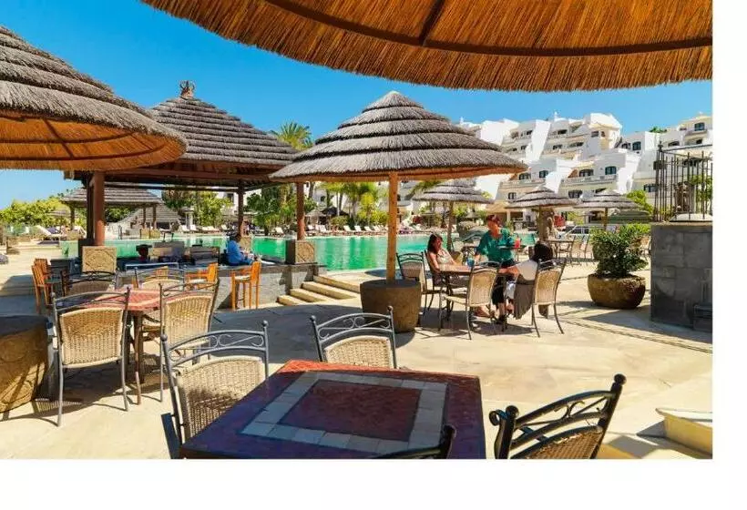 Regency Country Club, Apartments Suites