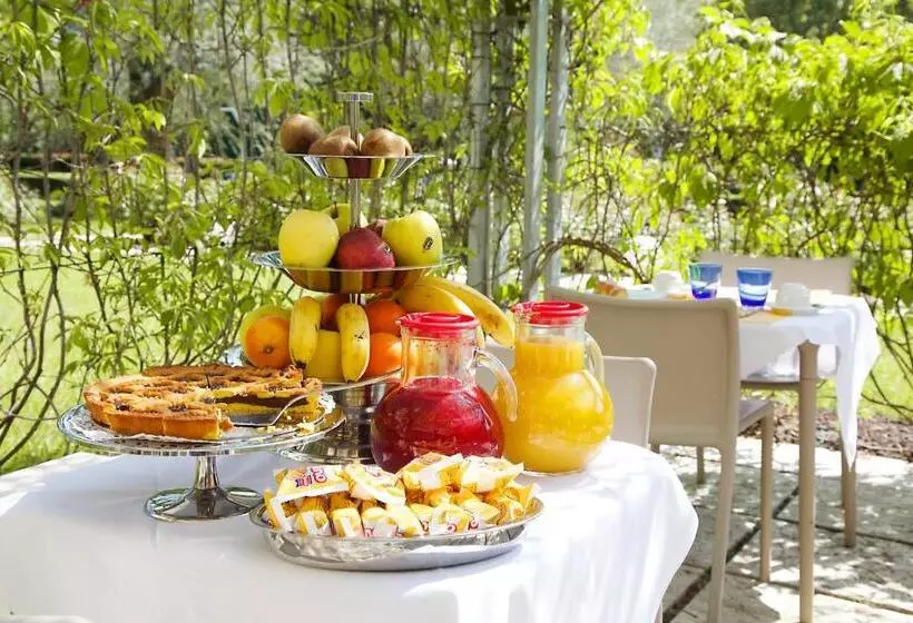 호텔 Anusca Palace