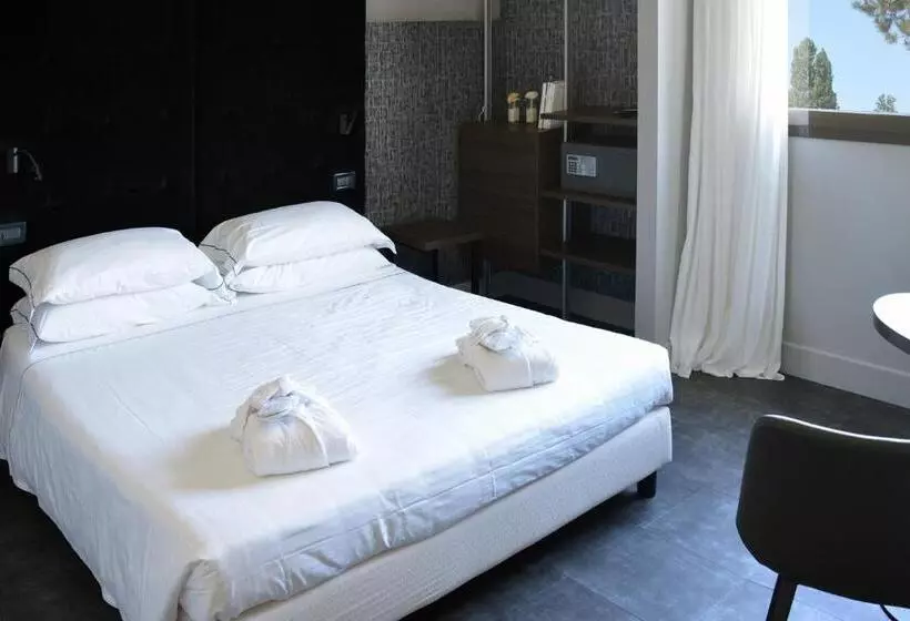 호텔 Anusca Palace