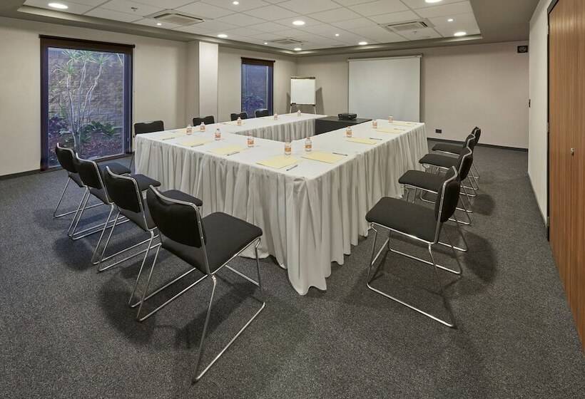 Otel City Express By Marriott Tampico