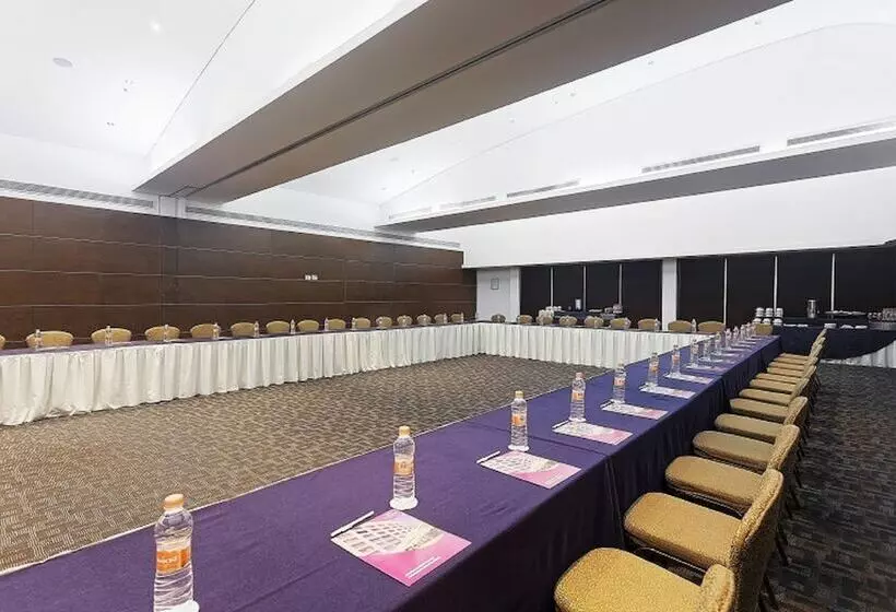 בית מלון כפרי Crowne Plaza Villahermosa, An Ihg
