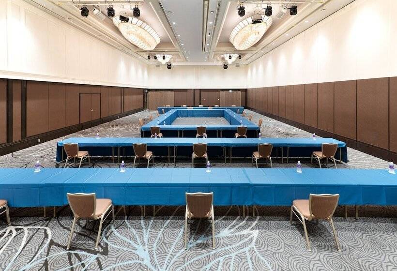 בית מלון כפרי Granvia Okayama