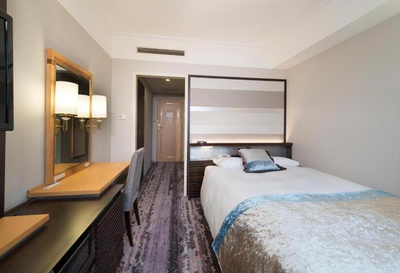 בית מלון כפרי Granvia Okayama