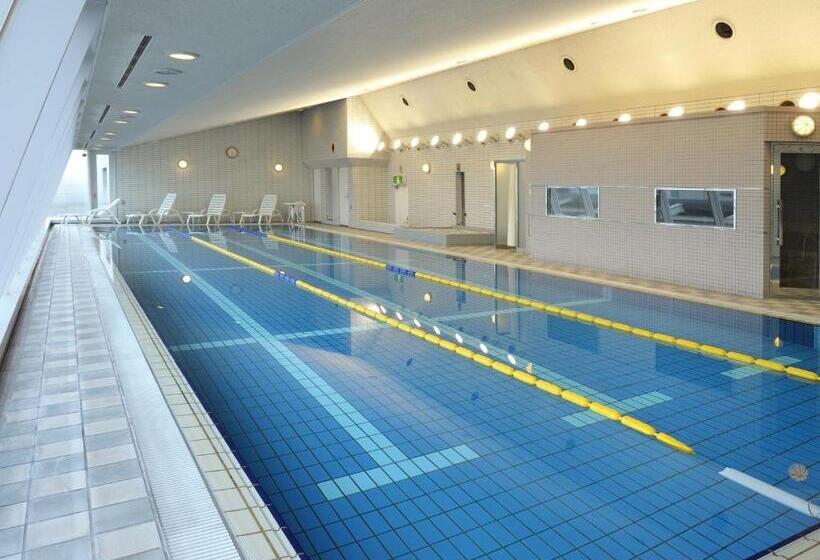 בית מלון כפרי Granvia Okayama