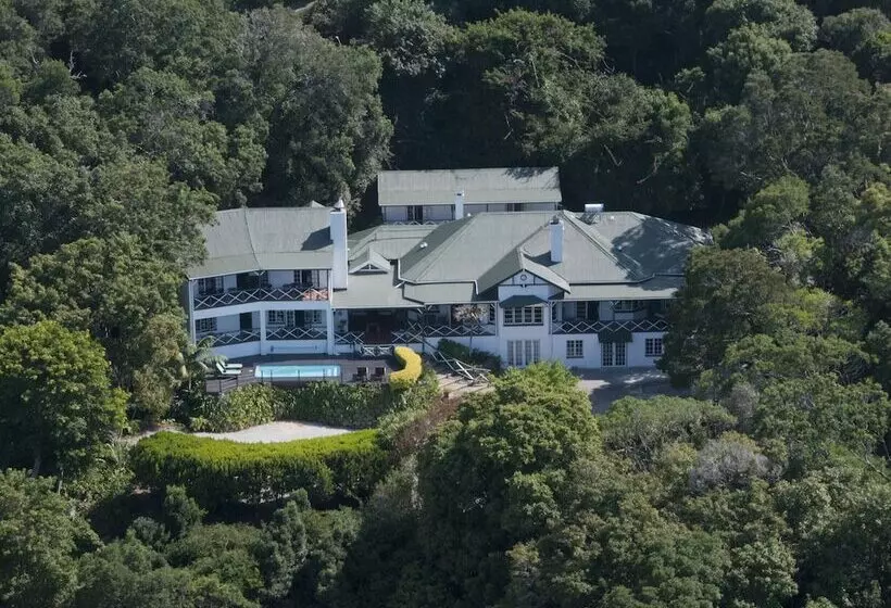 호텔 Hide Away Guest House