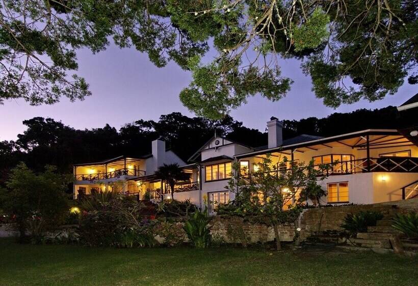 ホテル Hide Away Guest House