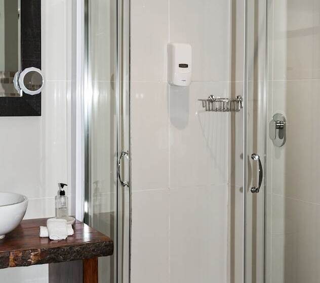 ホテル Hide Away Guest House