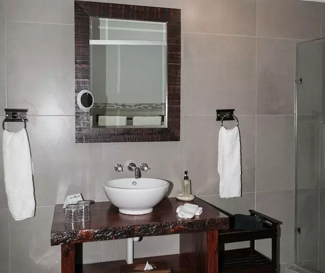 호텔 Hide Away Guest House