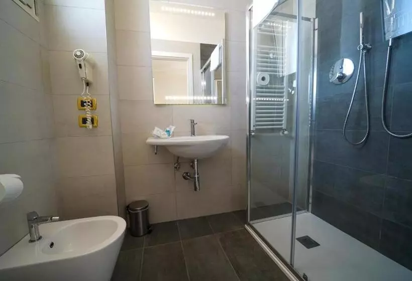 Imperial Beach   Dada Hotels