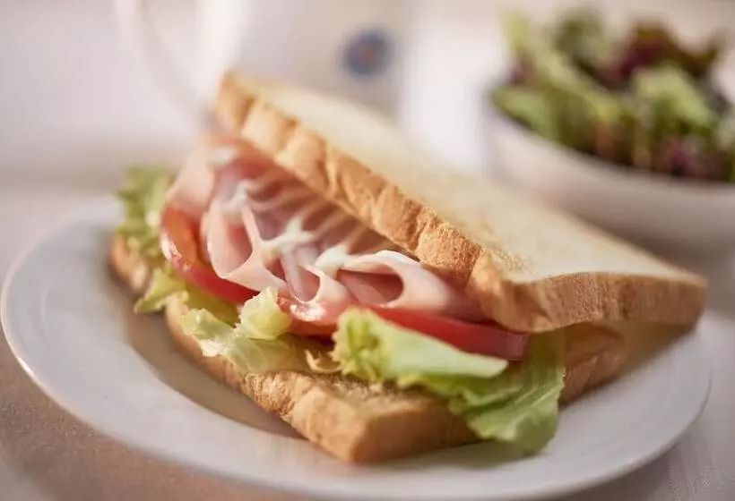 Jr East Hotel Mets Musashisakai