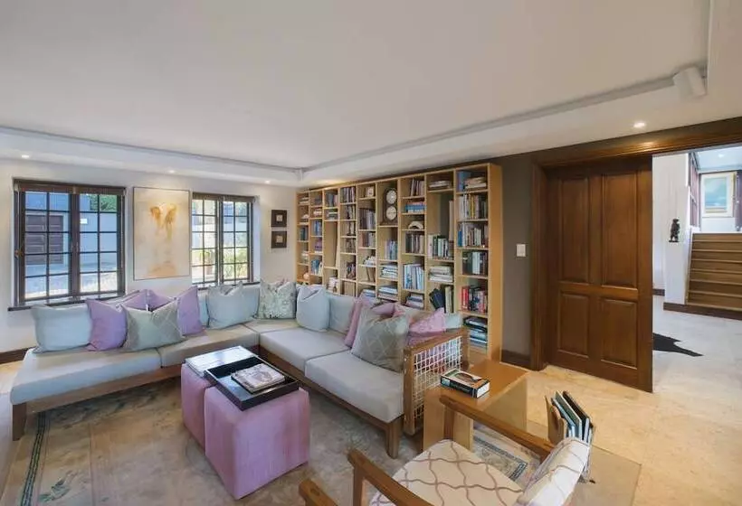 Отель Kanonkop House