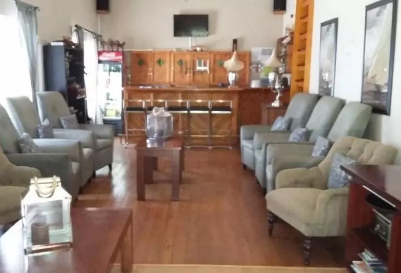 فندق Le Bay Lodge