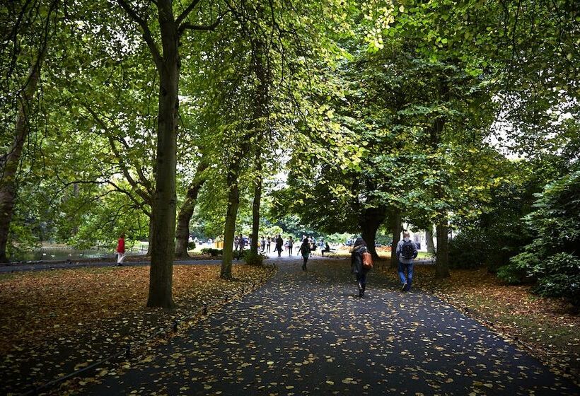 Maldron Hotel Tallaght