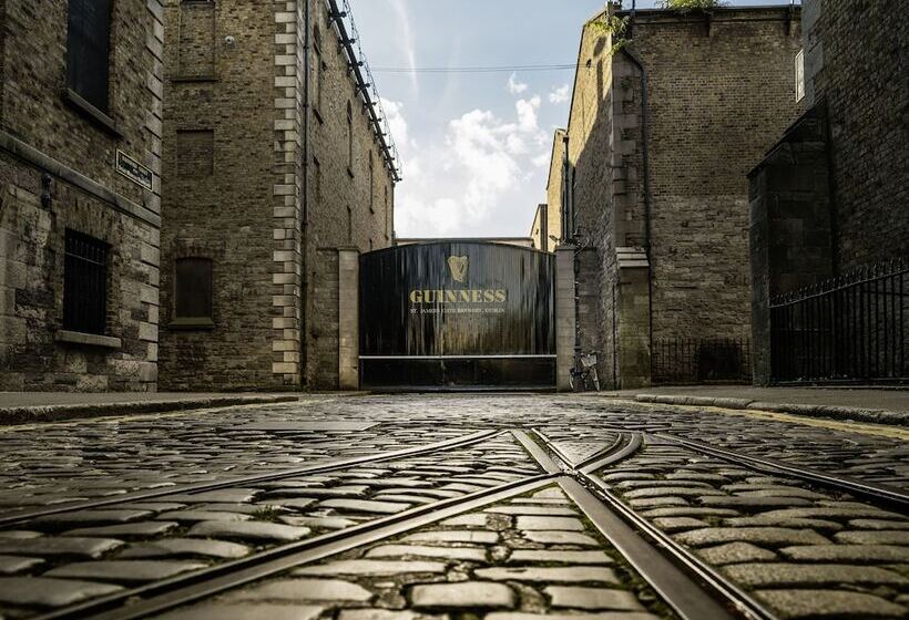 Maldron Hotel Tallaght