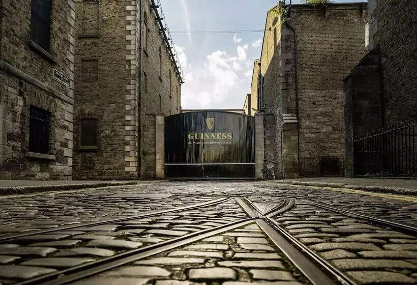 Maldron Hotel Tallaght