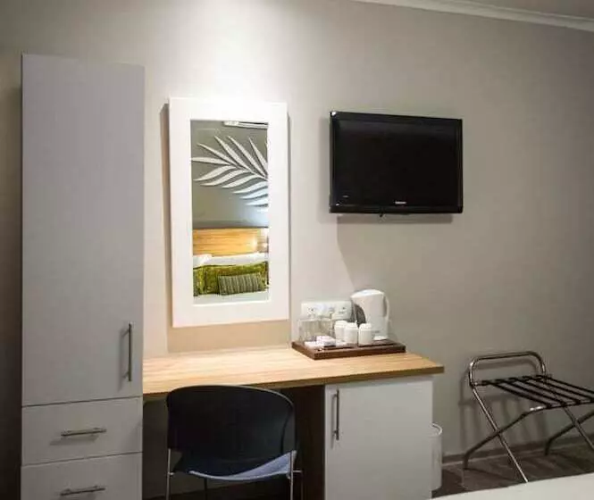 בית מלון כפרי Palm Lodge Guest House