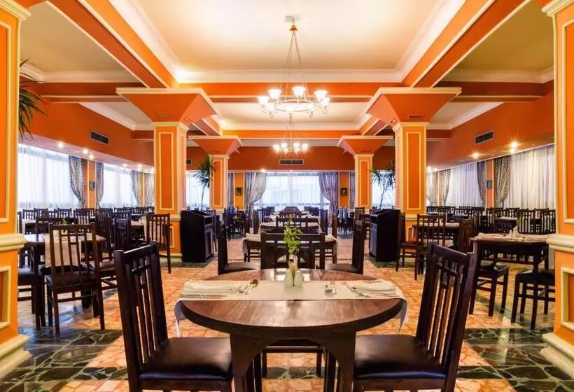 ホテル Eagles Paradise Abu Soma Resort