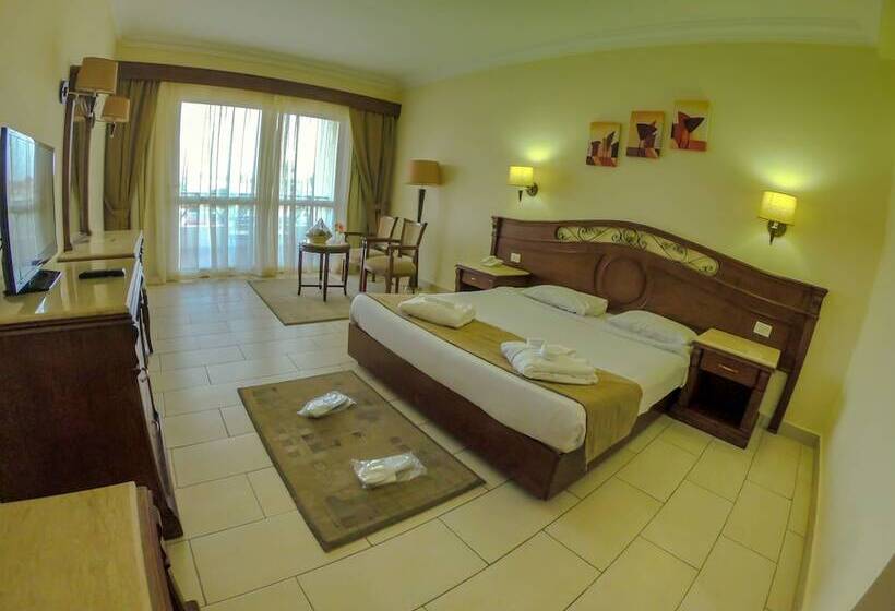 Hotel Regency Plaza Aqua Park And Spa Resort