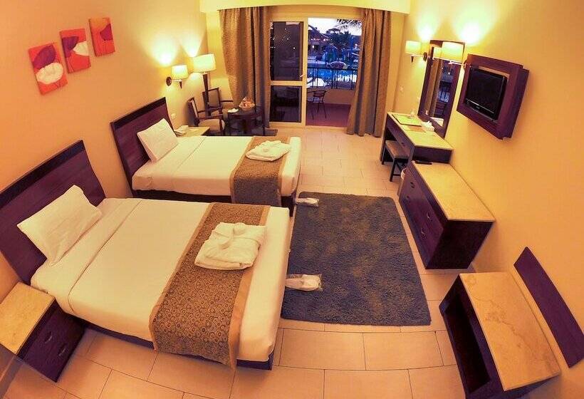 Hotel Regency Plaza Aqua Park And Spa Resort