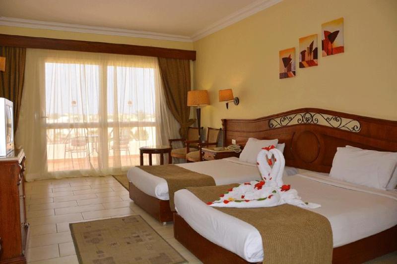 Hotel Regency Plaza Aqua Park And Spa Resort