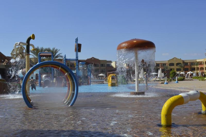 Hotel Regency Plaza Aqua Park And Spa Resort