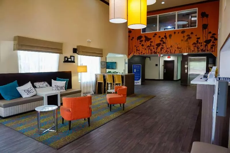 Отель Sleep Inn & Suites Ft. Lauderdale International Airport
