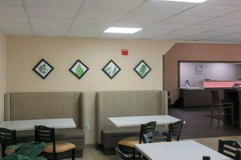 Отель Sleep Inn & Suites Ft. Lauderdale International Airport