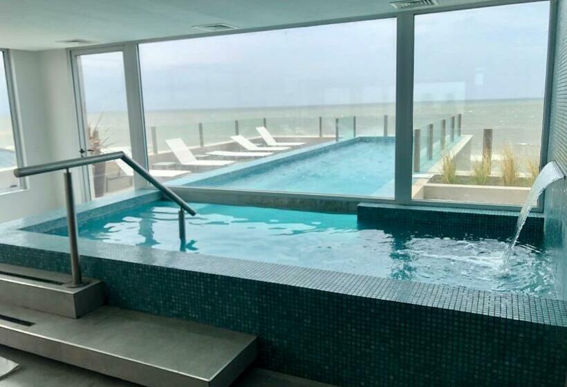 Pinamar Beach Resort