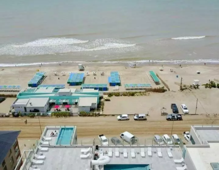 Pinamar Beach Resort