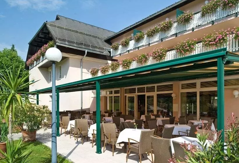 Sonnenhotel Hafnersee