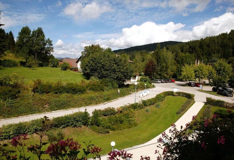 Sonnenhotel Hafnersee