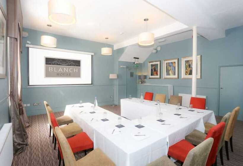 בית מלון כפרי Blanch House