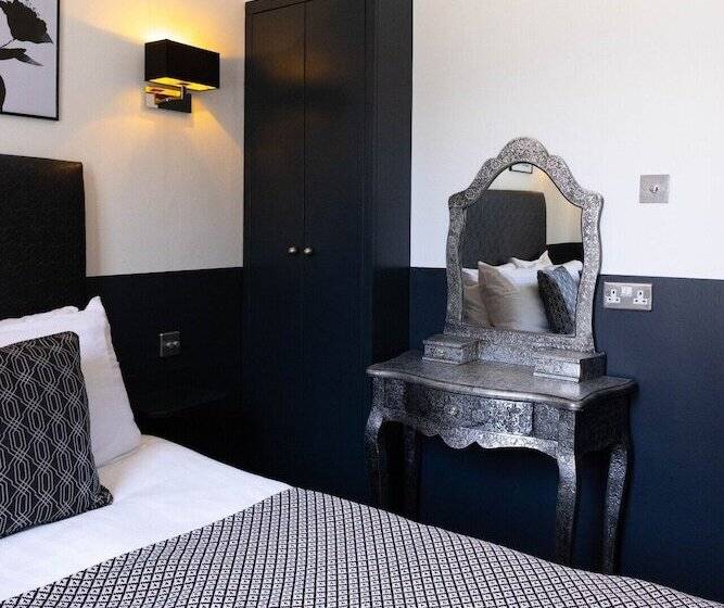 בית מלון כפרי Blanch House