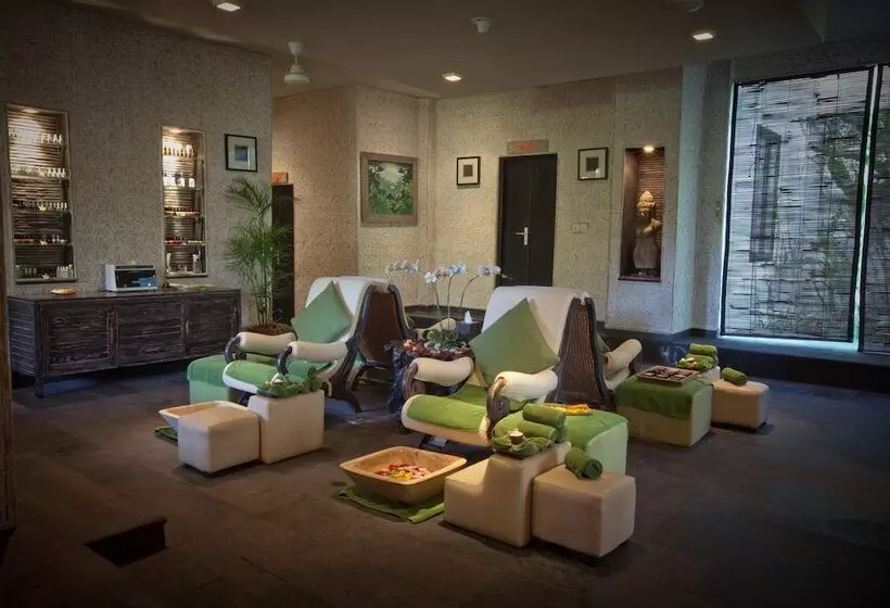 Szálloda Bluzea Resort By Doublesix