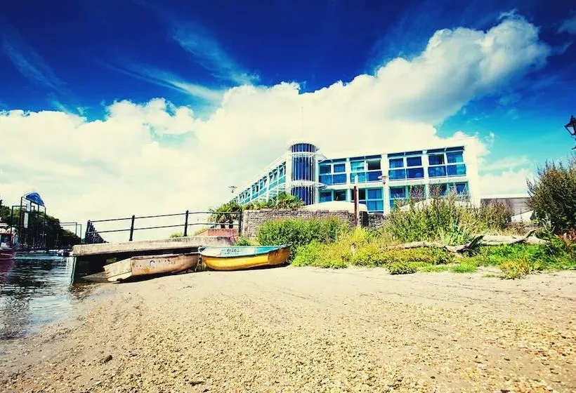 Captain S Club Hotel & Spa