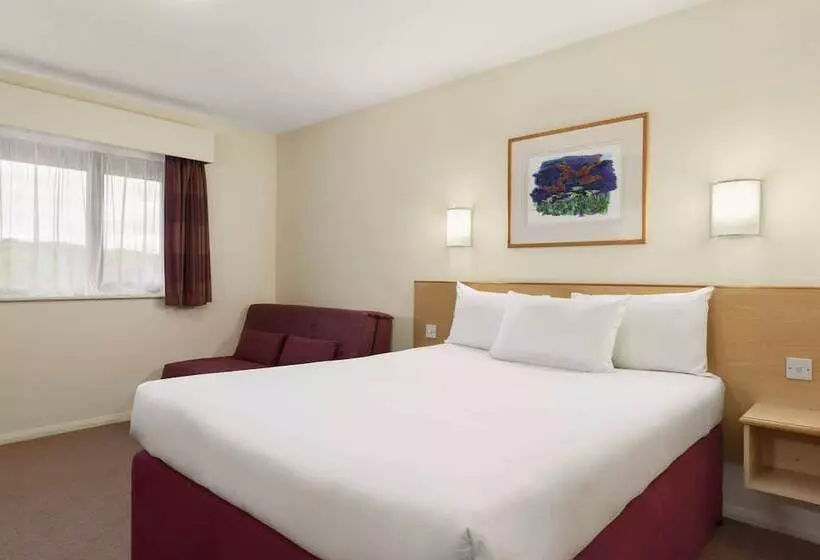 Days Inn Hotel Warwick South Southbound M40