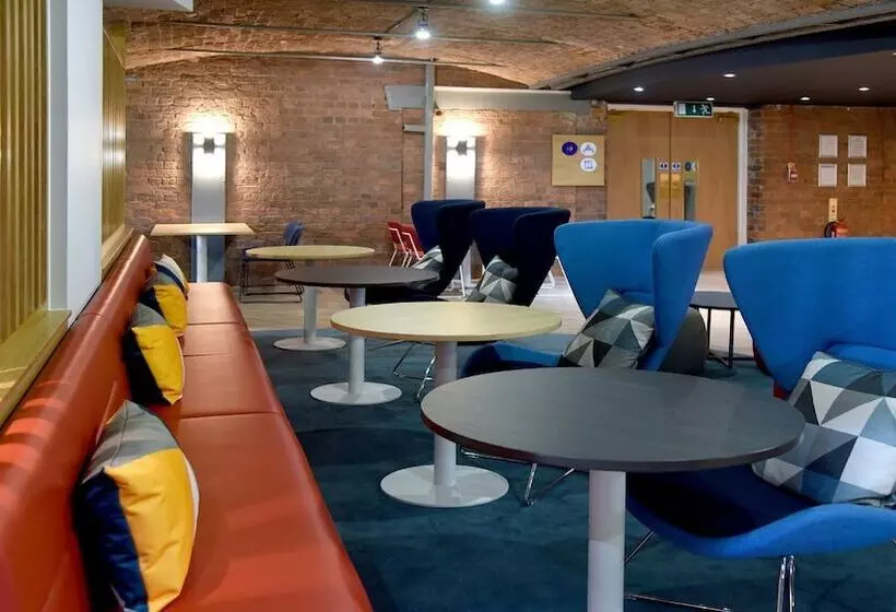 فندق Holiday Inn Express Liverpool Albert Dock, An Ihg