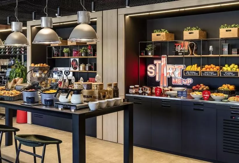 호텔 Ibis Barcelona Aeropuerto Viladecans