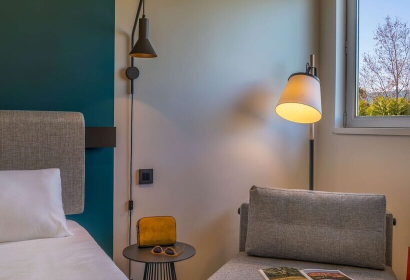 ホテル Ibis Barcelona Aeropuerto Viladecans